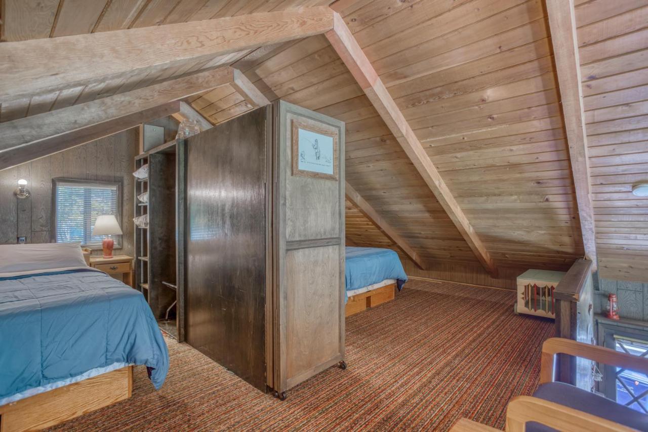 The Crabbing Cabin Линкольн-Сити Экстерьер фото
